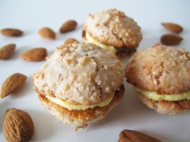 IMG_2520_almondmeringues