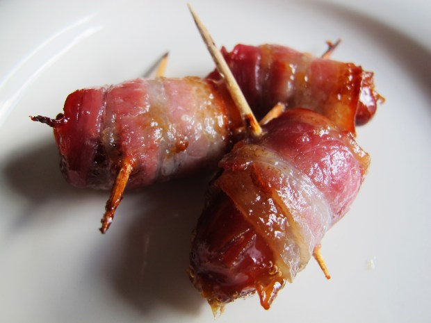 IMG_9196_baconwrappeddates